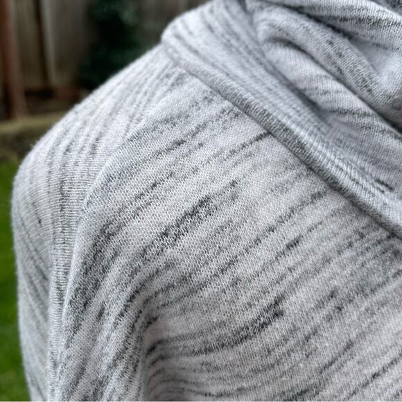 Liz Claiborne Weekend Cowl Neck Tunic Pullover Top Women's Size Small - Picture 7 of 10